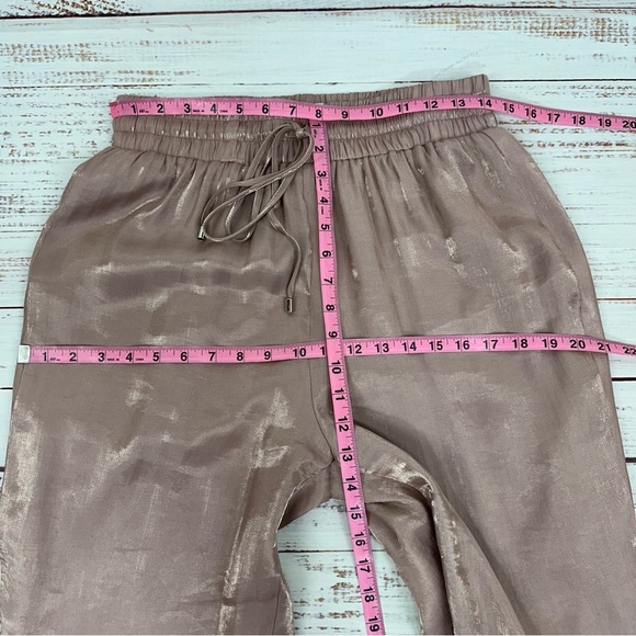 TCEC Women’s size Large Glimmering Pink Joggers - Picture 9 of 13